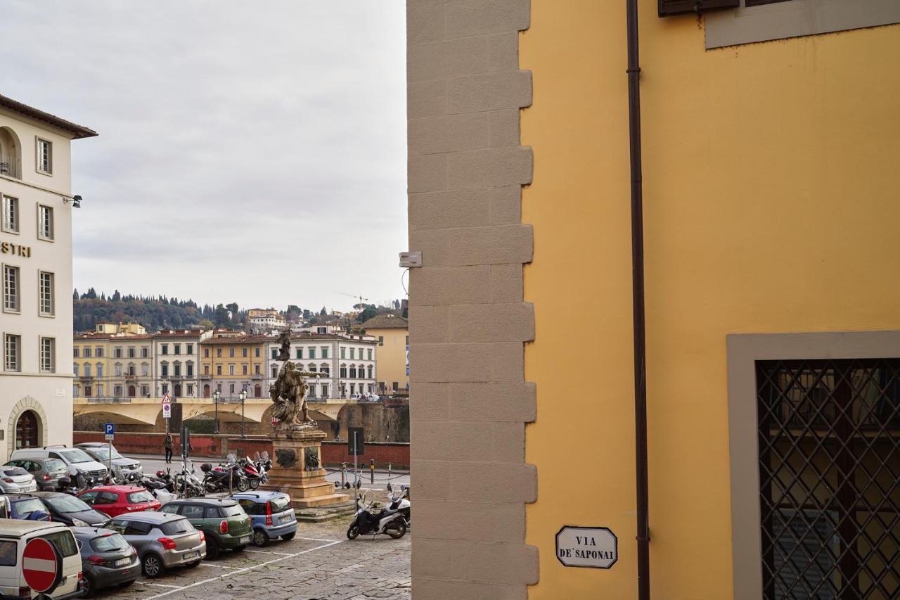 3 Master Bedrooms With Balcony On The River With Views Florence Luaran gambar
